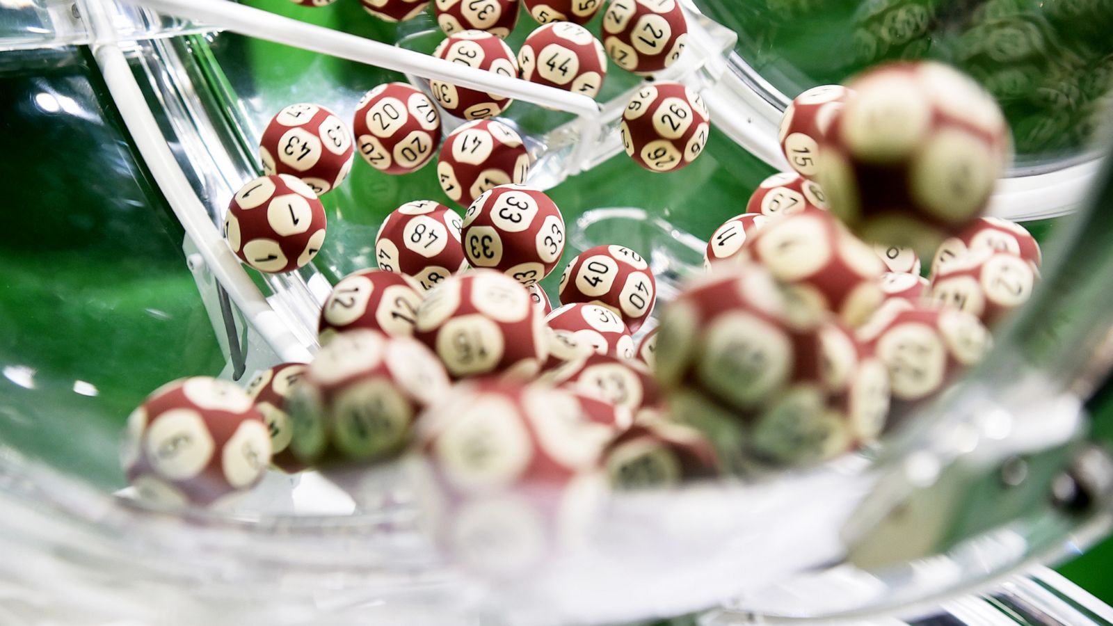 Online Lottery Cashback Programs Providing Returns On Selected Eligible Entries